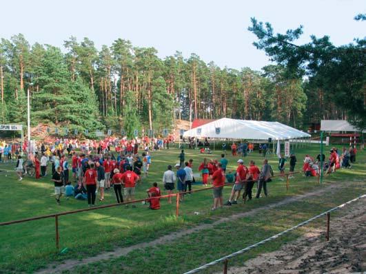 SEPTEMBER 2004 Teeleht NR. 2 (38) Maanteelaste suvepäevad AS Baltifalt (kui eelmise aasta suvespordimängude võitja) korraldas seekordsed maanteelaste suvepäevad 16. 18.