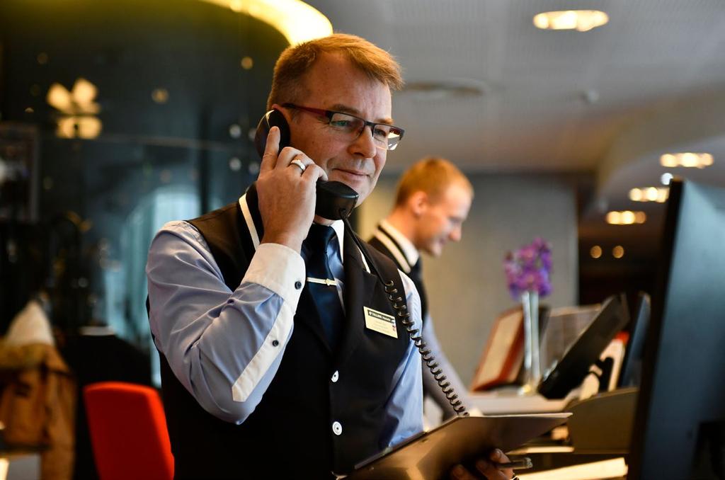 Klituspakkumise vastavus prognsitavale tööjõuvajadusele Administraatoritöö Tallinki hotellis Valdkonna uue tööjõu vajaduse hindamisel on arvestatud kahte tegurit vanuse tõttu tööturult lahkuvate