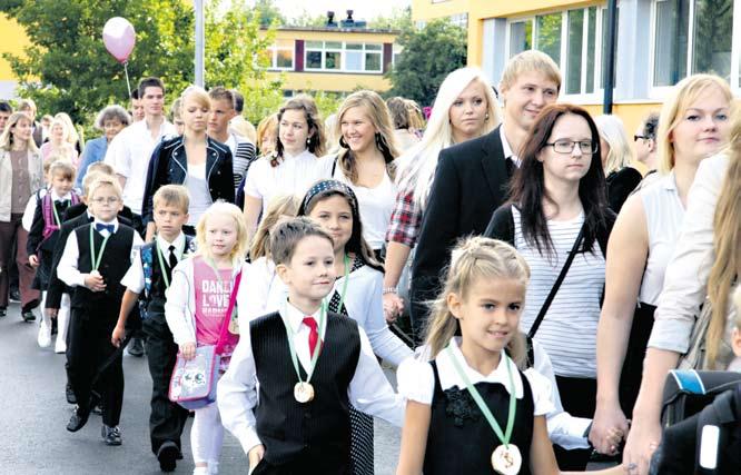 Kokku istus tänavu Tallinnas koolipinki 41 506 õpilast, neist 3950 läks esimesse klassi.