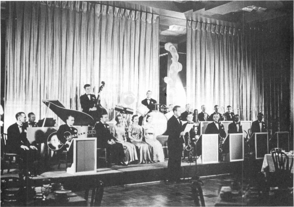 Above: A typical late-night big band remote from the Silver Glade room in the Skirvin Tower Hotel, one of