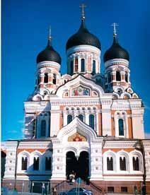 Eesti täna Religioon Eestis kehtib usuvabadus. Igaüks võib kuuluda kirikusse või muusse usuühingusse ning täita usukombeid. Riigikirikut Eestis ei ole.