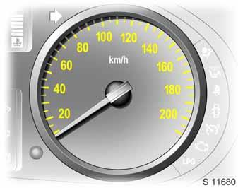 Näidikud 25 Tahhomeeter Tahhomeetri järgi sõitmine aitab säästa kütust: mootori pöörlemissagedust näidatakse pööretena minuti kohta.