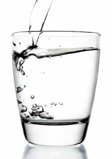 Mis maitsega on vesi klaasis? Vesi oli magus / hapu / ilma maitseta. 4. Mis kujuga on vesi klaasis?... Vesi on vedelik.