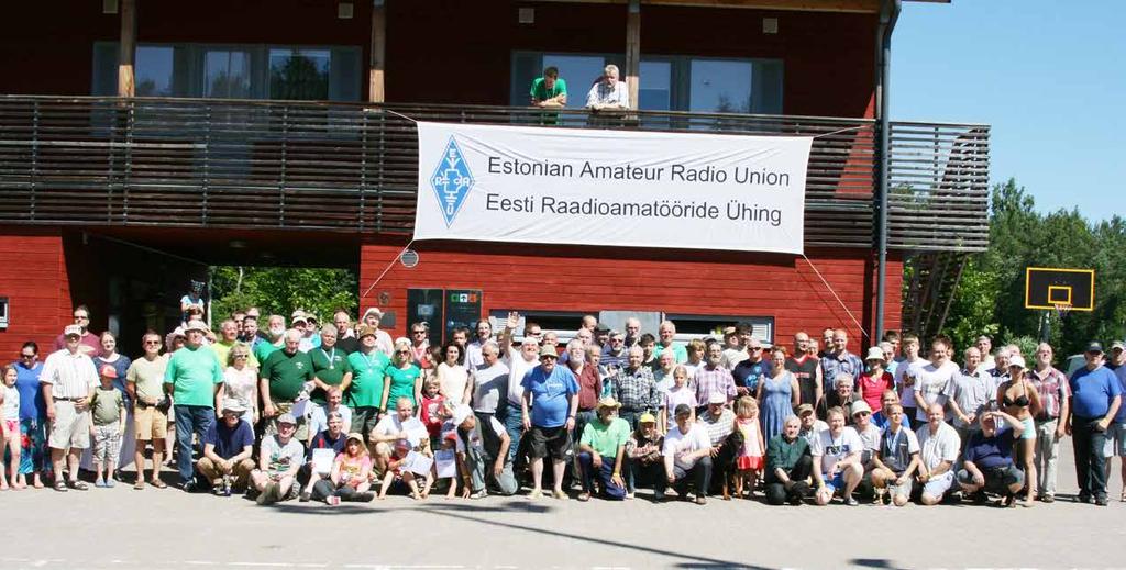 lk 16 KOKKUTULEK Eesti raadioamatööride 52. suvelaager toimus juuli alguses Põlvamaal, Mammaste Tervisespordikeskuses.