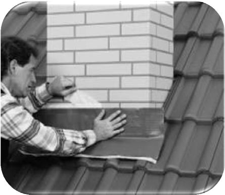 paigaldusjuhendit. Flexiroll tihenduslinti tuleb kasutada aluskatte läbiviikude ja ülespöörete tihendamiseks korstende, luukide, vintskappide ja katuseakende ümber.