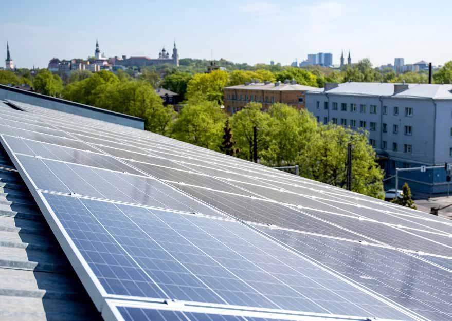 16 Tallinna Energiaagentuur Energiaagentuur on ette valmistanud Tallinna linna hoonetele päikeseelektrijaamade rajamise projekti, mille käigus plaanitakse aastatel 2019 2020 rajada kuni sada