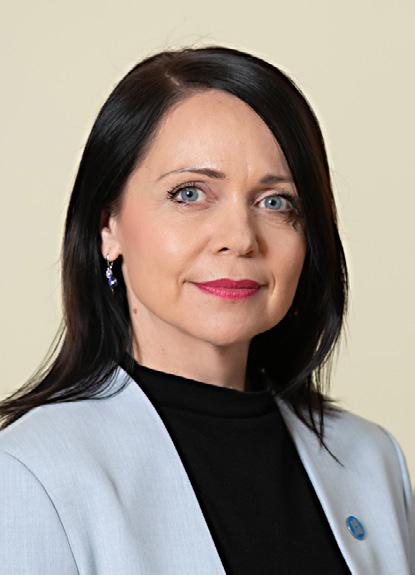 Anneli Ott VÕRU COUNTY, VALGA COUNTY AND PÕLVA COUNTY ELECTORAL DISTRICT 2 May 1976 Tartu Divorced, one son and one daughter EDUCATION: Parksepa Secondary School (Võru County) 1994; University of