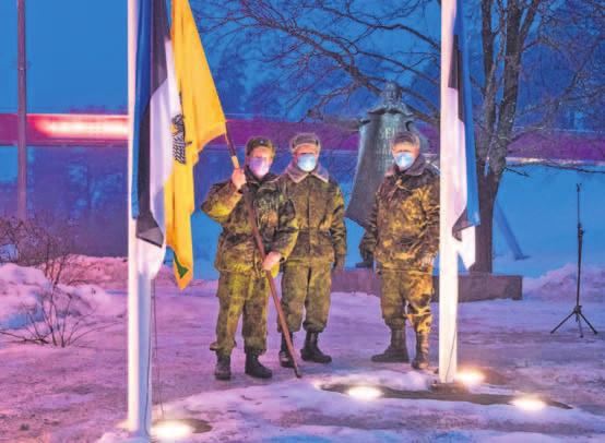 Läbi kogukonna- Juba teist aastat järjest koguneti 24. veebruari varahommikul pidulikule lipuheiskamisele von Glehni kuju juurde Nõmme mäeveerul.
