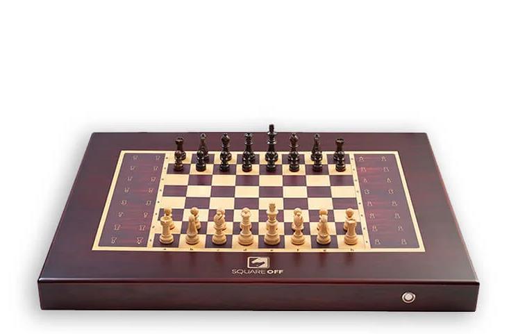 Joonis 1.3: Grand Kingdom Set [11] 1.1.4 ChessUp ChessUp elektroonilised malelauad ühenduvad Bluetooth liidese abil nutitelefoniga.