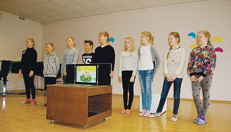 4 NOORED Kostivere Kooli Talent 2016 Ranele Raudsoo 11. mail toimus Kostivere Koolis järjekorras juba kuues traditsiooniline Kostivere Kooli Talent. Žürii ette toodi 15 talendinumbrit.