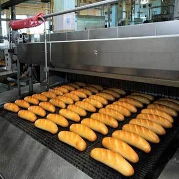 Leiva jahtumine Pärast küpsetamist toimub kaks protsessi: - higistamine leiva sisusse jääb pärast küpsetamist osa niiskusest ning see liigub toote pinnale (toote suurusest sõltub, millal niiskus
