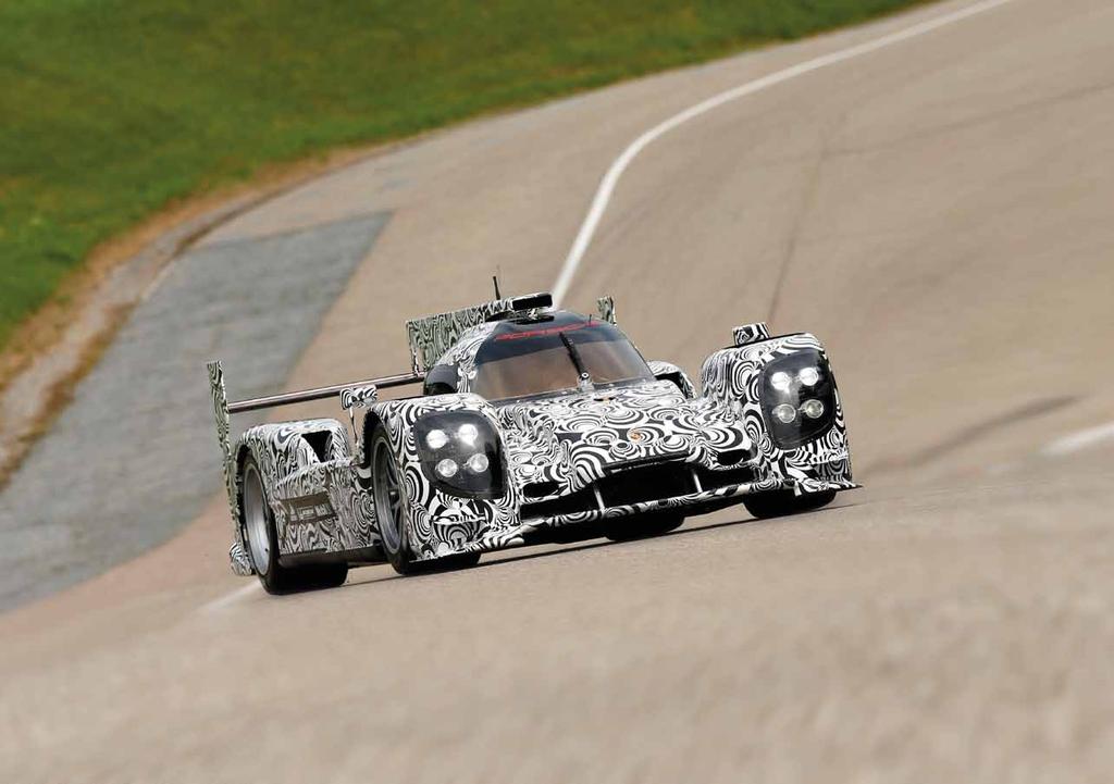 Vormel 1 võidusõitja Mark Webber stardib Le Mansis Porsche eest Alates 2014.