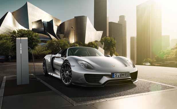 >> Porsche Driver s Selection << [ 1 ] Liikumapanev jõud ka teie elustiili jaoks 2010. aastal vaatas Porsche kontseptsiooniuuringuga tulevikku.