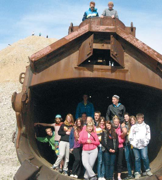 Õppe-ekskursioonil tutvustati Kirde-Eestis põlevkivi kaevandamist ja sellega seotud keskkonnaprobleeme.