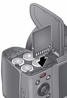 Piltide salvestamine SD- või SDHC-kaardile Kaameral on piisavalt sisemälu mõne proovipildi tegemiseks. Kodak soovitab tungivalt osta 4.